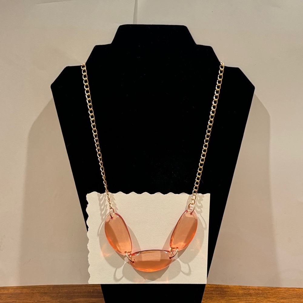 🔺FREE WHEN BUNDLED🔺 Gold and Pink Necklace